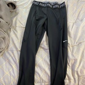 black nike leggings